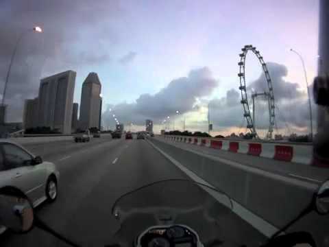 バイクでシンガポール高速道路ECP乗ってみた